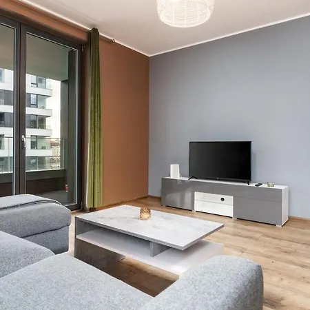 Apartament Srodmiescie Silva アパート